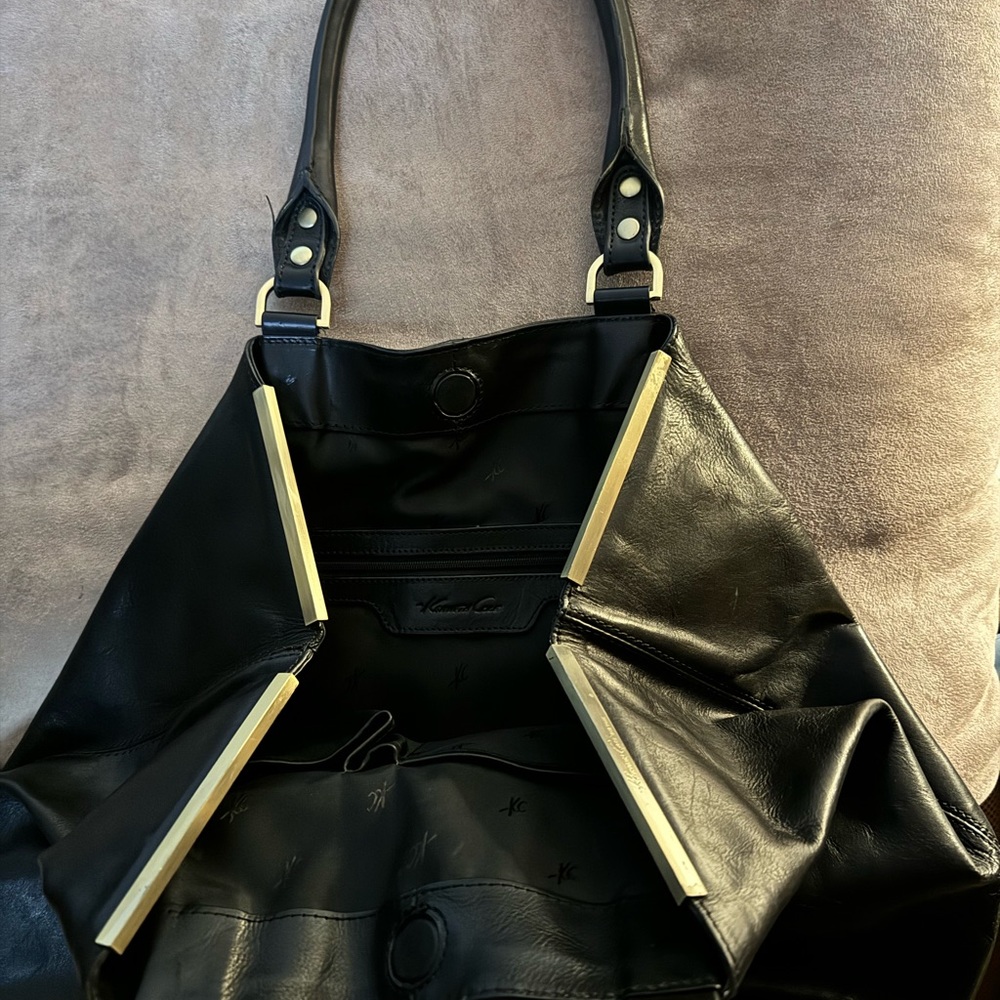 Kenneth Cole bag. Barely used.